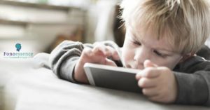 Dicas de como deixar meu filho usar o smartphone de forma educativa